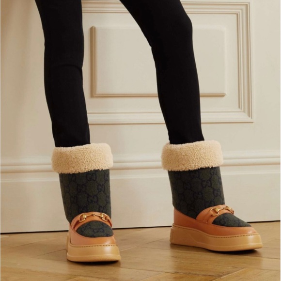 Gucci Boots Horsebit Shearling And Leather 38 $1250 Mint Condition Authentic - Picture 1 of 10
